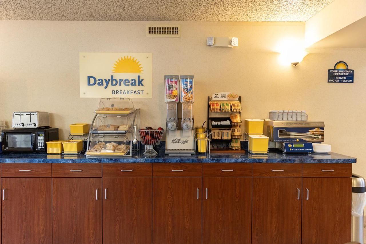 Days Inn By Wyndham Kuttawa/Eddyville Buitenkant foto