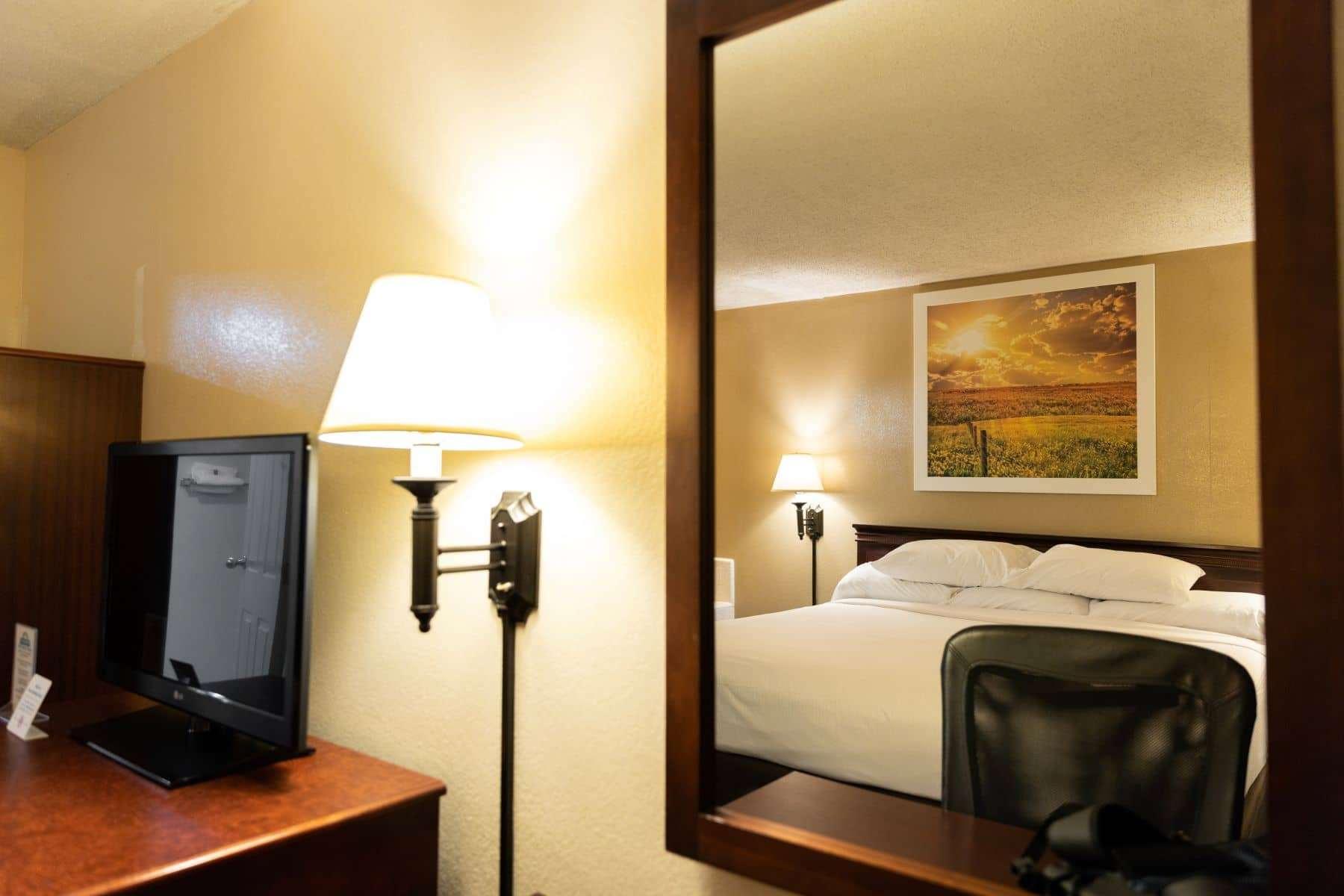 Days Inn By Wyndham Kuttawa/Eddyville Buitenkant foto