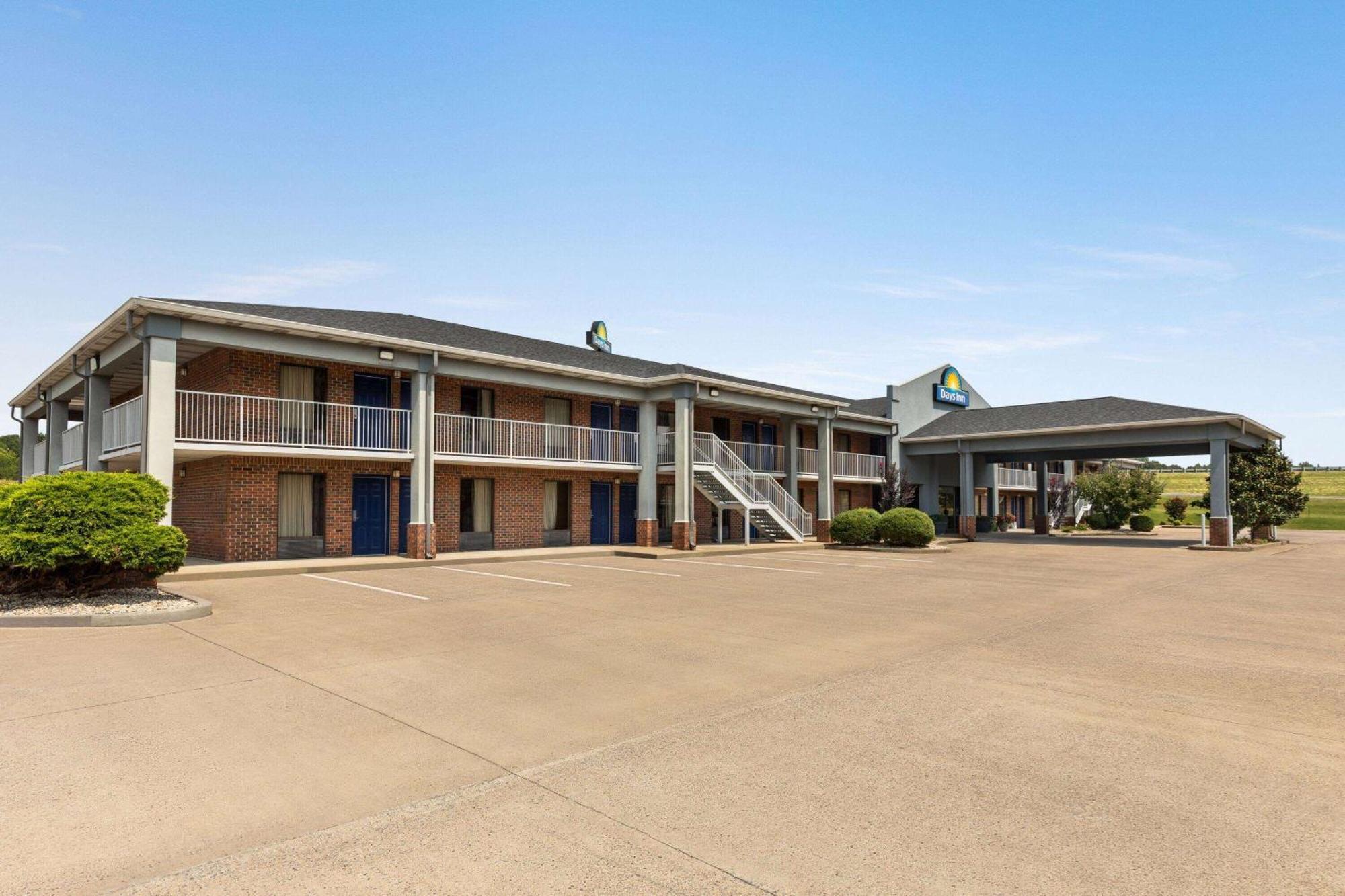 Days Inn By Wyndham Kuttawa/Eddyville Buitenkant foto