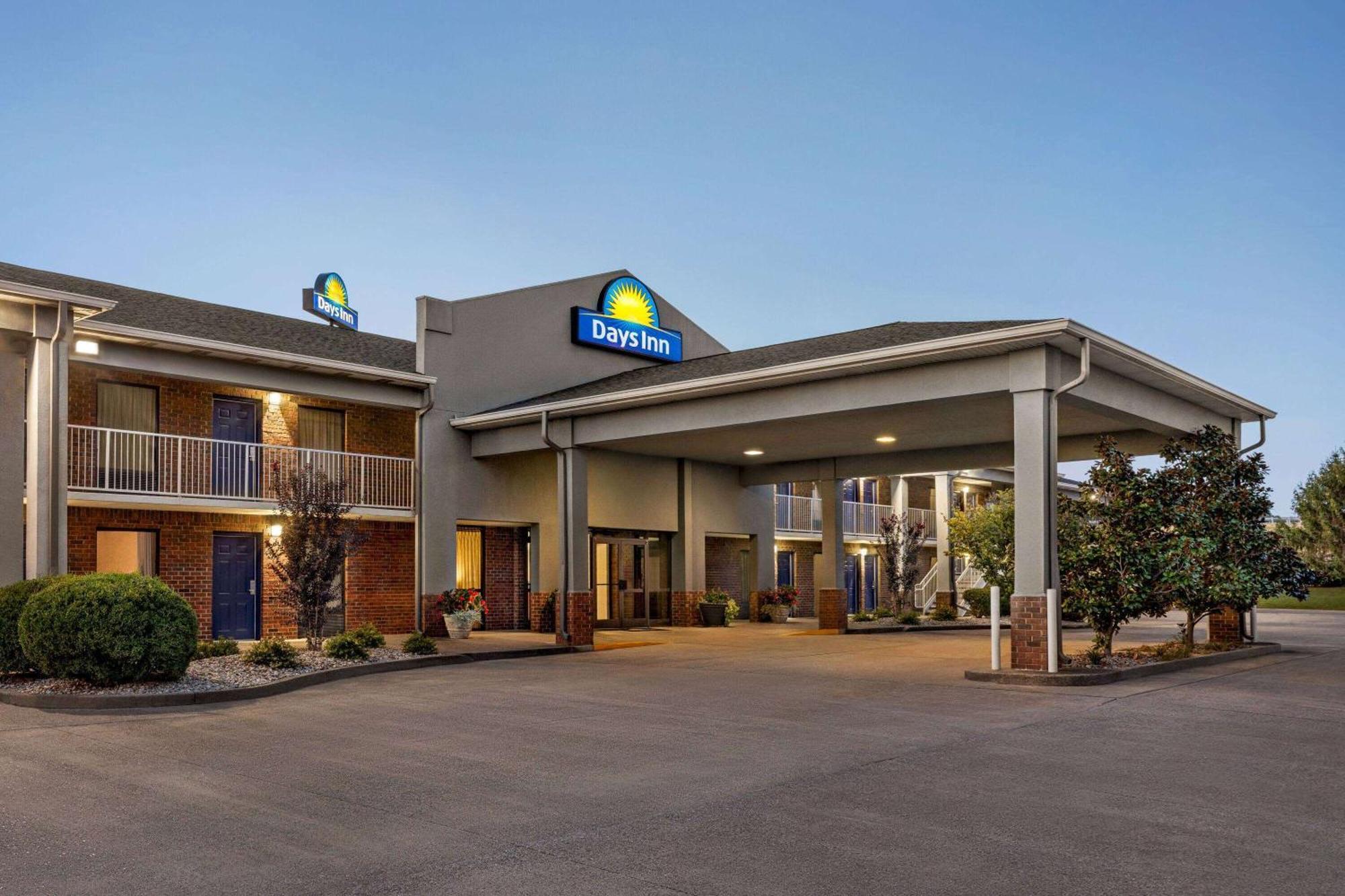 Days Inn By Wyndham Kuttawa/Eddyville Buitenkant foto